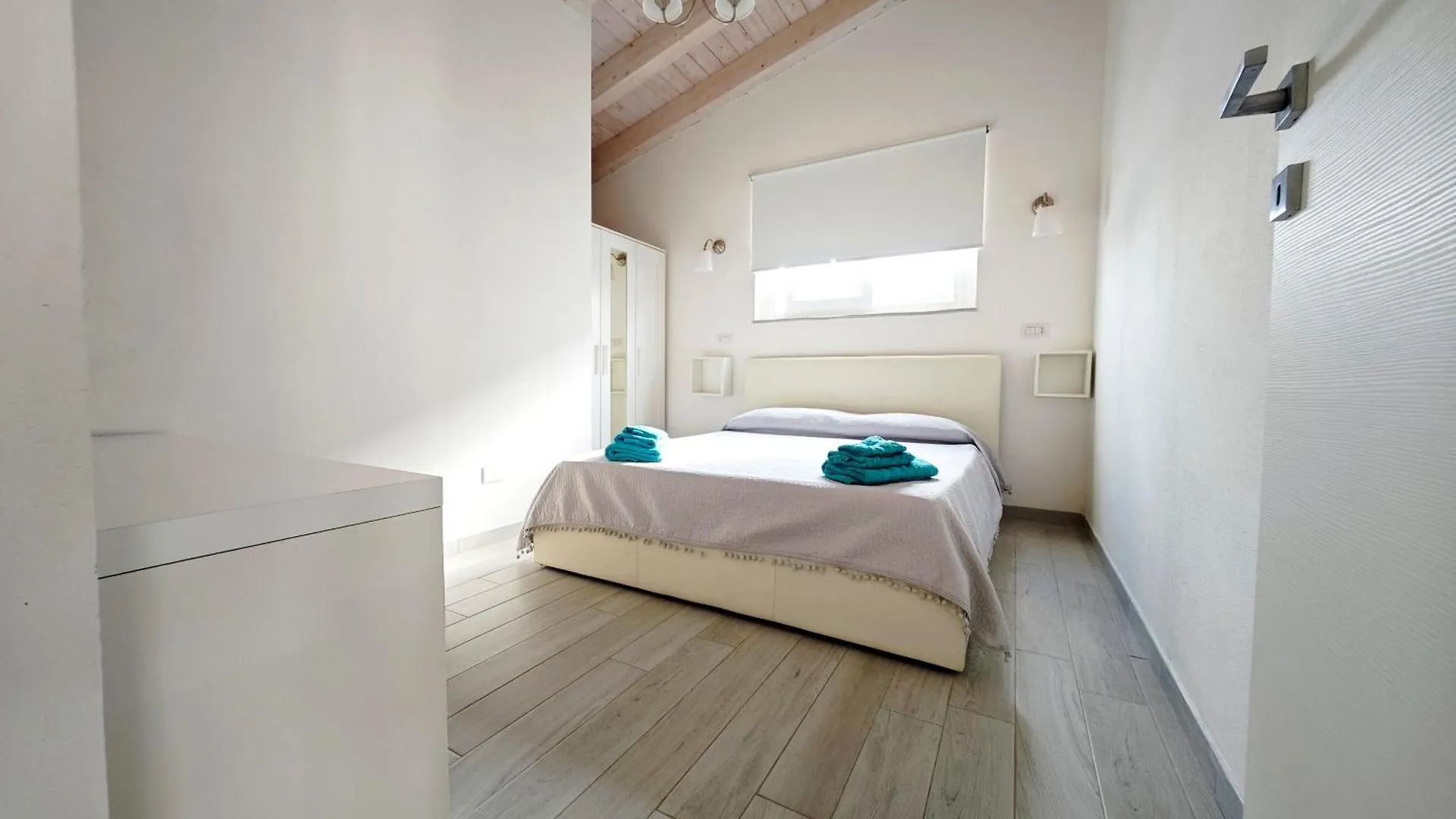 Villa Elegance Charming Porto Pino 0*,